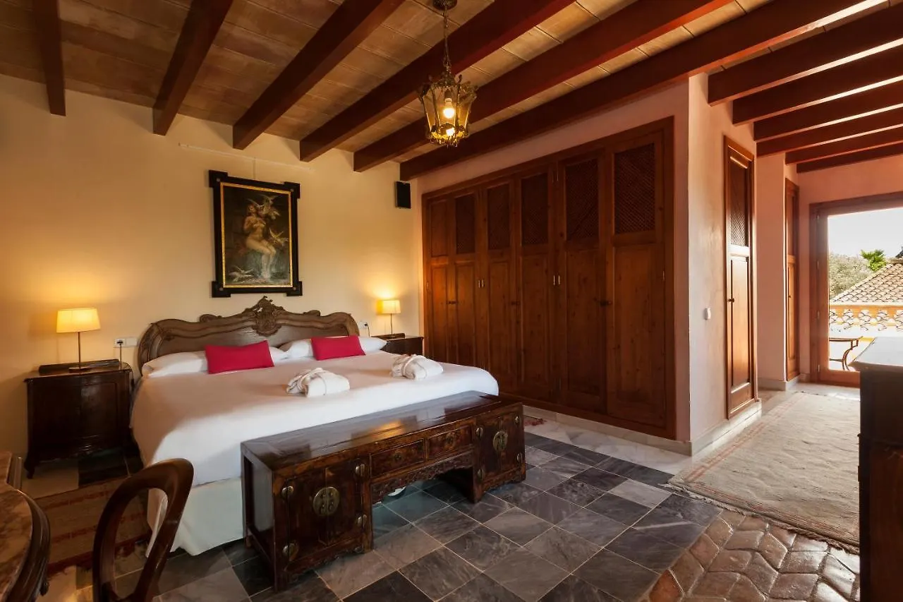 Es Revellar Art Resort - Adults Only كامبوس مزرعة للإقامة