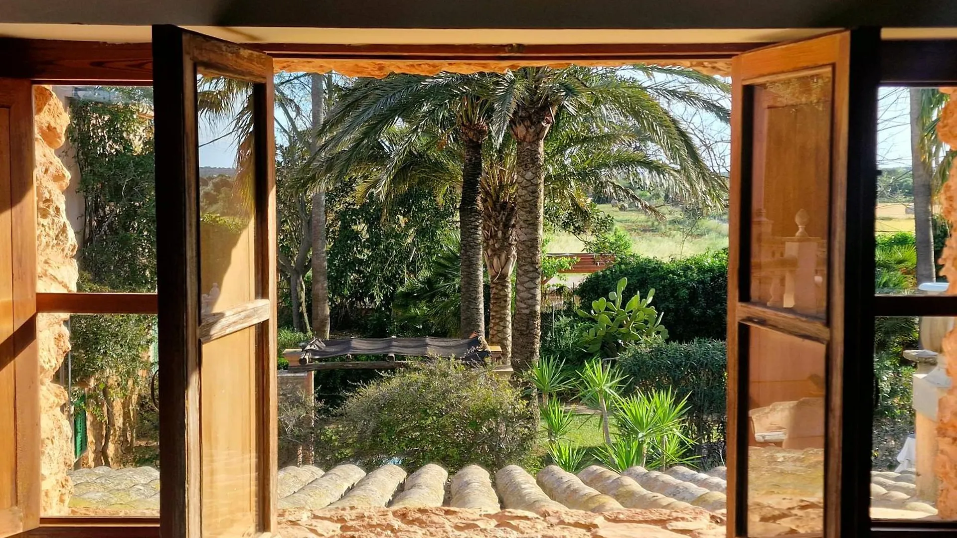 Es Revellar Art Resort - Adults Only كامبوس مزرعة للإقامة