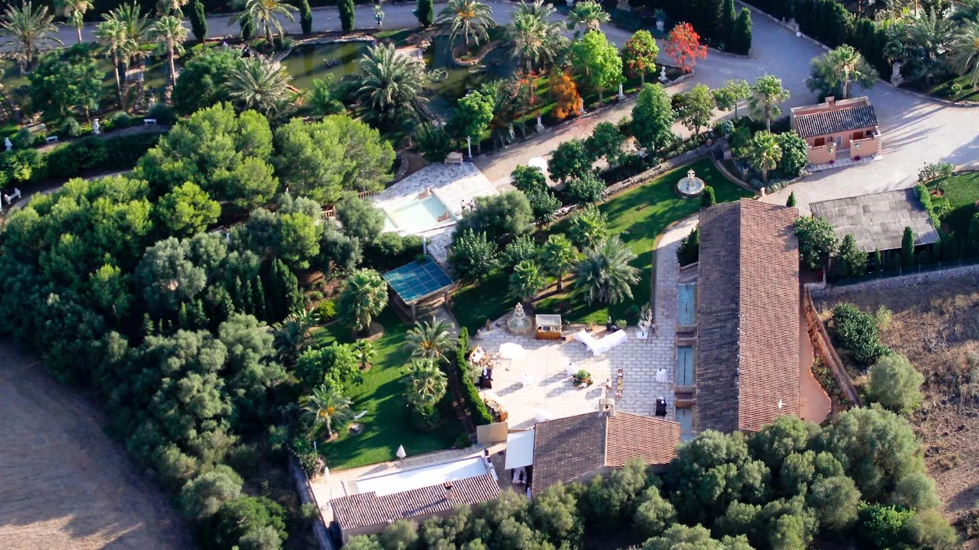 مزرعة للإقامة Es Revellar Art Resort - Adults Only كامبوس